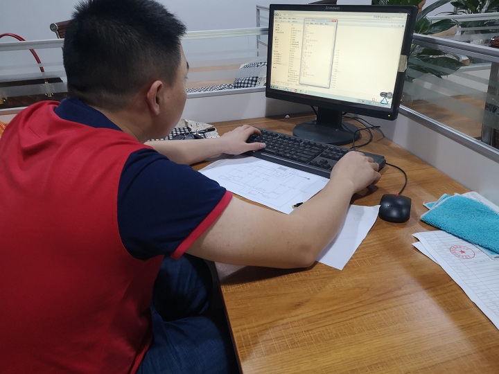 自動(dòng)靜電噴槍廠家 自動(dòng)靜電噴槍廠家